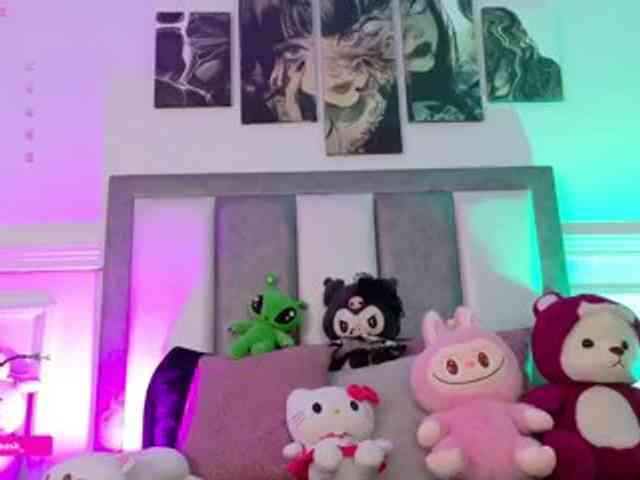 Maddieash webcam