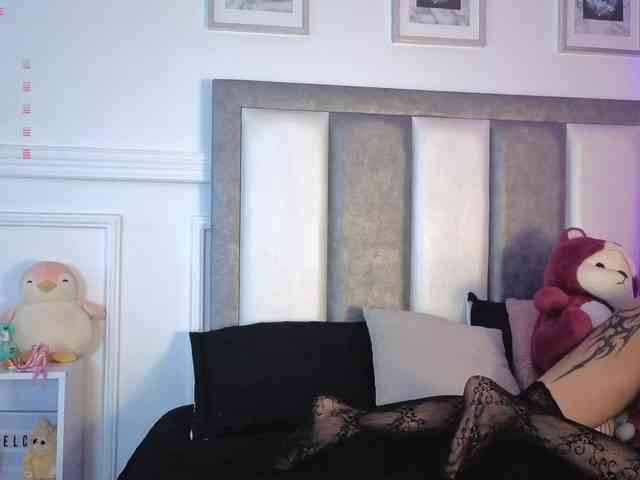 Maddieash webcam