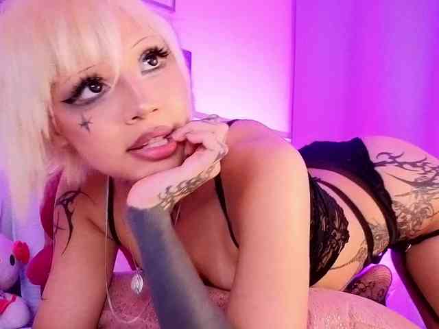 Maddieash webcam