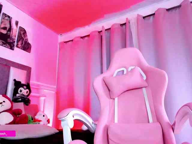 Maddieash webcam