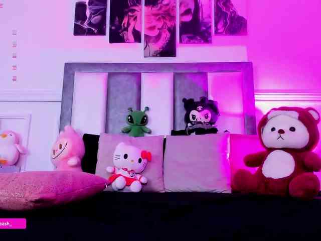 Maddieash webcam