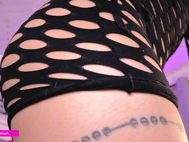 Maddieash webcam