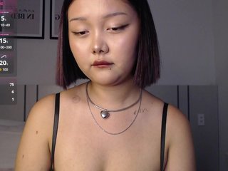 MomoMoonxxx Porn Show