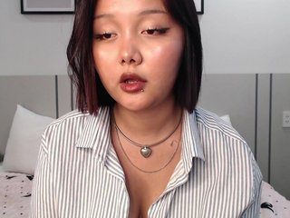 MomoMoonxxx Porn Show