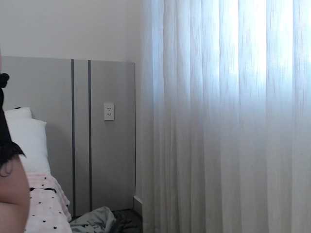 MomoMoonxxx live cam on BongaCams