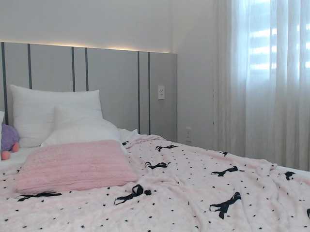 MomoMoonxxx live cam on BongaCams