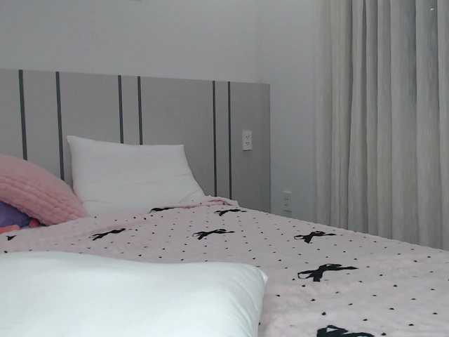 MomoMoonxxx live cam on BongaCams