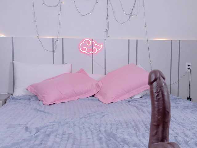 MomoMoonxxx live cam on BongaCams