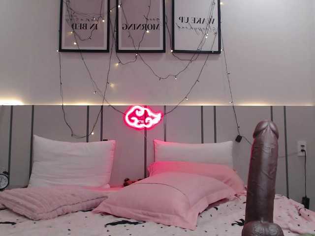 MomoMoonxxx live cam on BongaCams