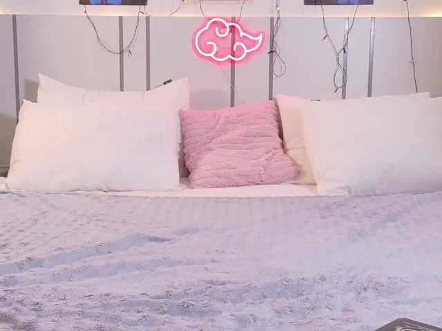 MomoMoonxxx live cam on BongaCams