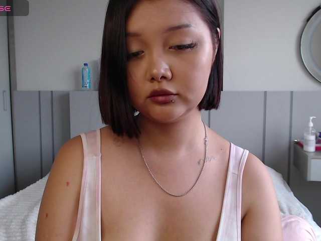 MomoMoonxxx live cam on BongaCams