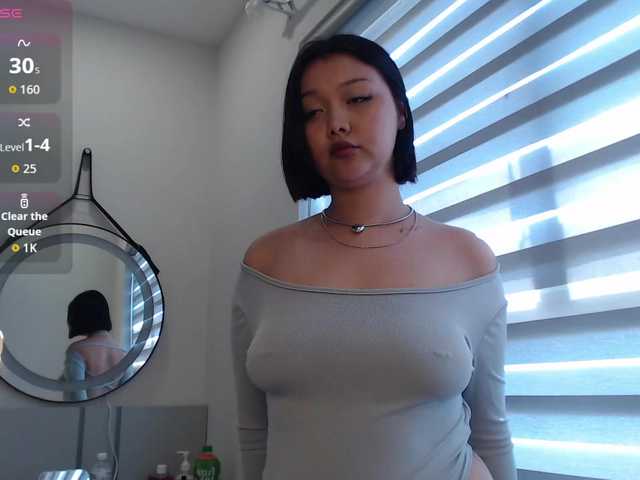 MomoMoonxxx live cam on BongaCams