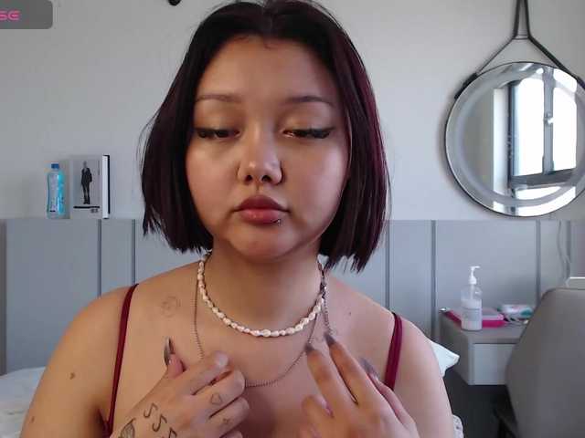 MomoMoonxxx live cam on BongaCams