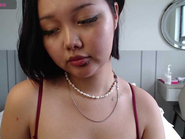 MomoMoonxxx live cam on BongaCams