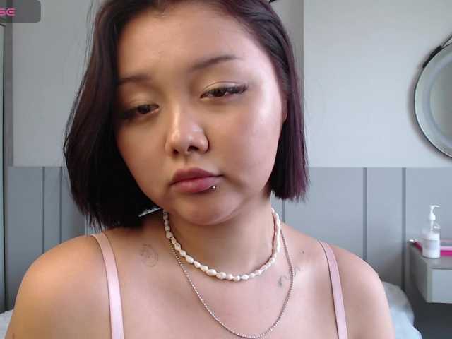 MomoMoonxxx live cam on BongaCams