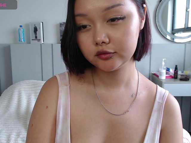 MomoMoonxxx live cam on BongaCams