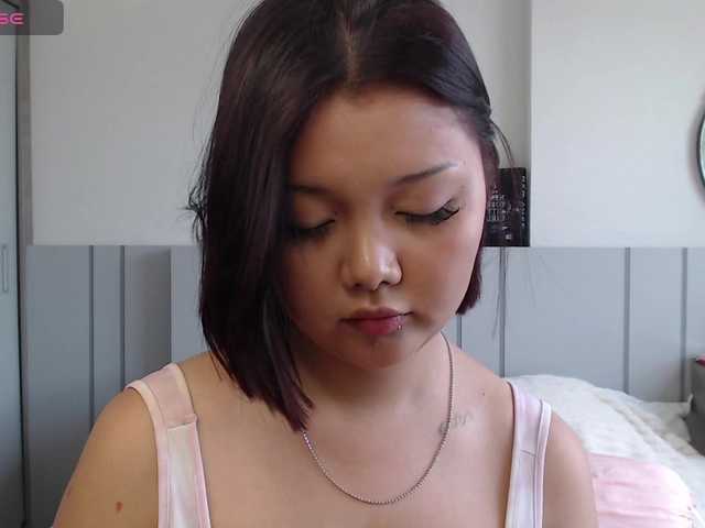 MomoMoonxxx live cam on BongaCams