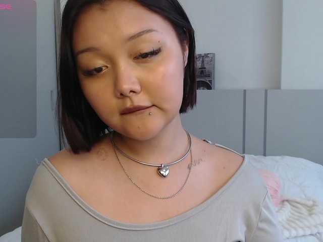 MomoMoonxxx live cam on BongaCams