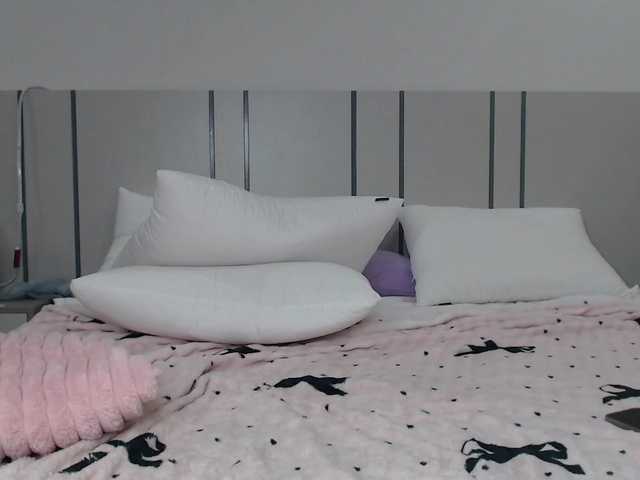 MomoMoonxxx live cam on BongaCams