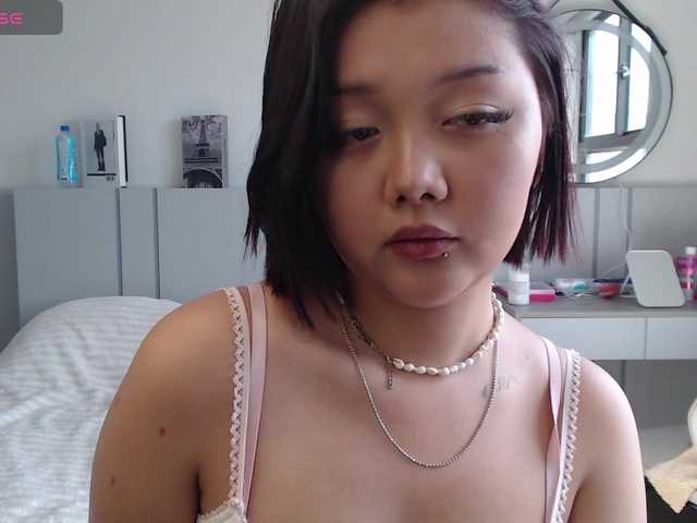 MomoMoonxxx live cam on BongaCams
