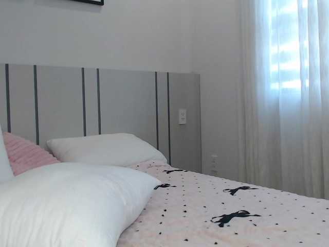 MomoMoonxxx live cam on BongaCams
