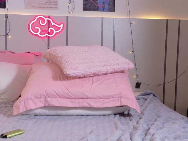MomoMoonxxx live cam on BongaCams