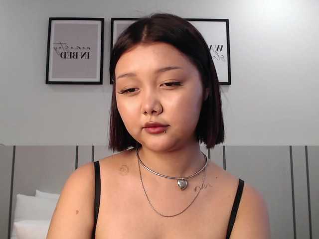 MomoMoonxxx live cam on BongaCams