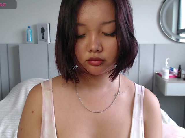 MomoMoonxxx live cam on BongaCams