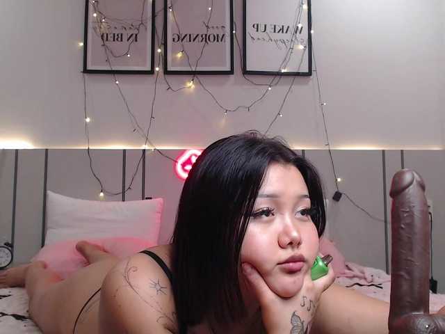 MomoMoonxxx live cam on BongaCams