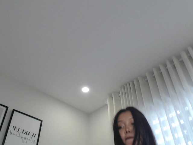 MomoMoonxxx live cam on BongaCams