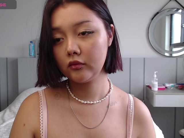 MomoMoonxxx live cam on BongaCams
