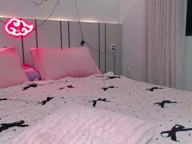 MomoMoonxxx live cam on BongaCams