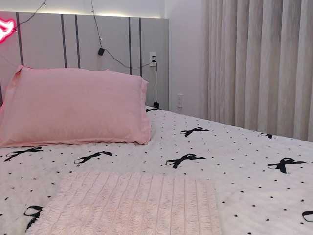 MomoMoonxxx live cam on BongaCams
