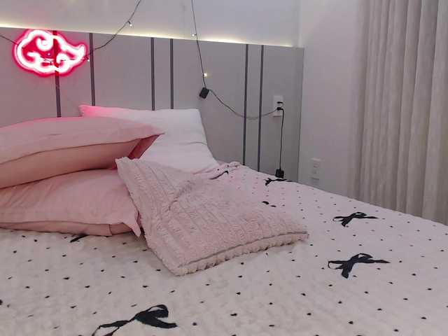MomoMoonxxx live cam on BongaCams