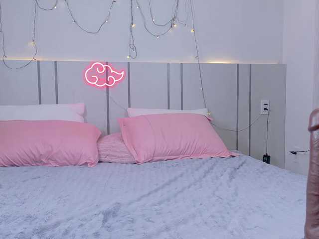 MomoMoonxxx live cam on BongaCams