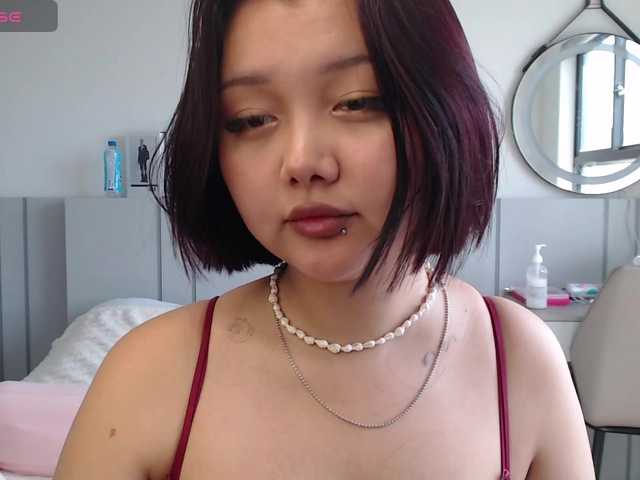 MomoMoonxxx live cam on BongaCams