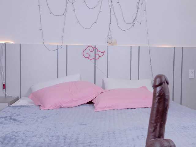 MomoMoonxxx live cam on BongaCams