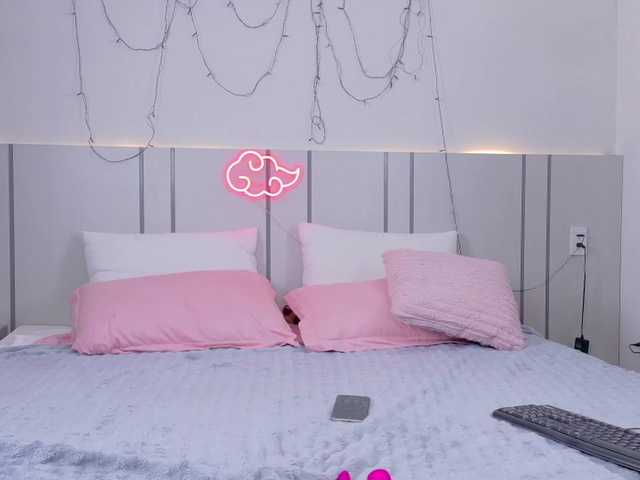 MomoMoonxxx live cam on BongaCams