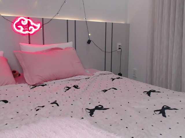 MomoMoonxxx live cam on BongaCams