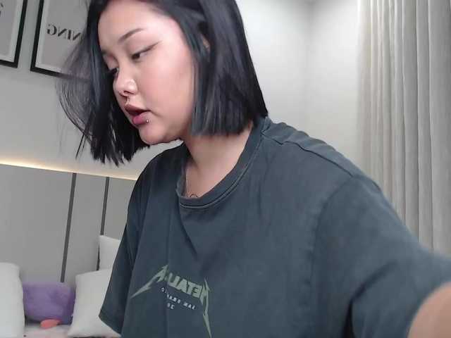 MomoMoonxxx live cam on BongaCams