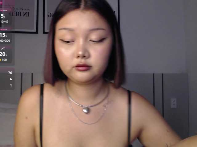 MomoMoonxxx live cam on BongaCams
