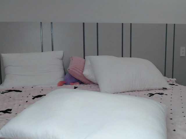 MomoMoonxxx live cam on BongaCams