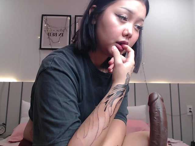 MomoMoonxxx live cam on BongaCams