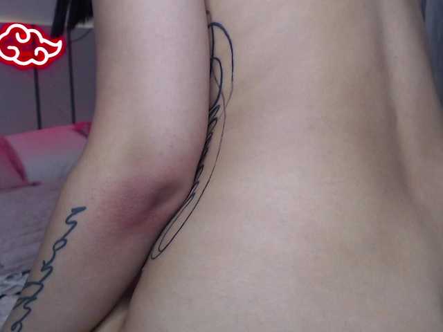 MomoMoonxxx live cam on BongaCams