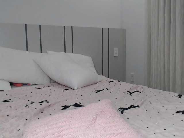 MomoMoonxxx live cam on BongaCams