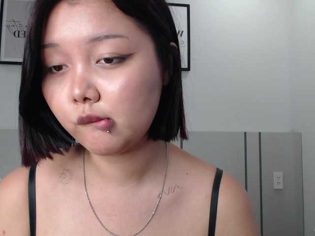 MomoMoonxxx live cam on BongaCams