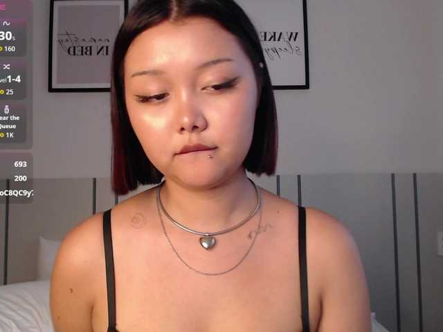 MomoMoonxxx live cam on BongaCams