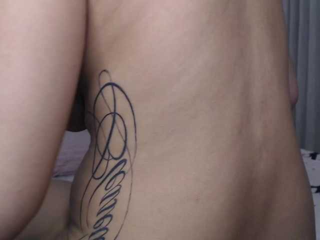 MomoMoonxxx live cam on BongaCams