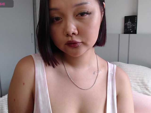 MomoMoonxxx live cam on BongaCams