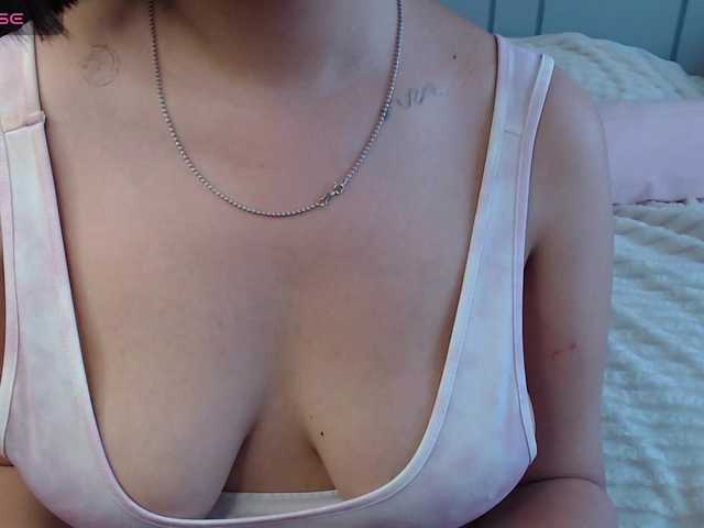 MomoMoonxxx live cam on BongaCams